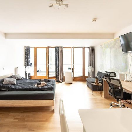 Private Apartment In The Center Of 베를린 외부 사진
