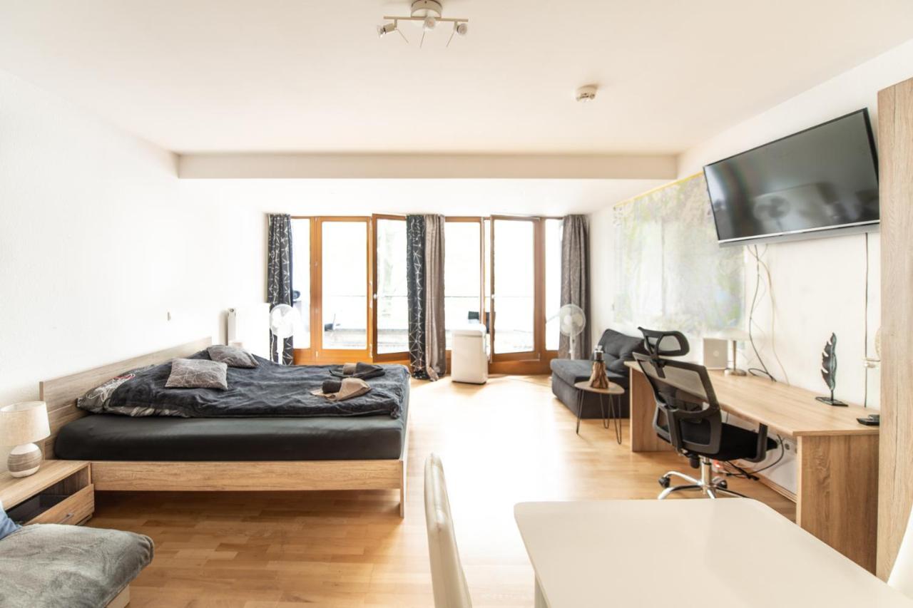 Private Apartment In The Center Of 베를린 외부 사진